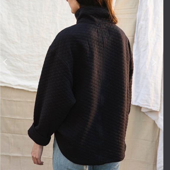 Half Zip Quilted Sweater - Picture 8 of 10